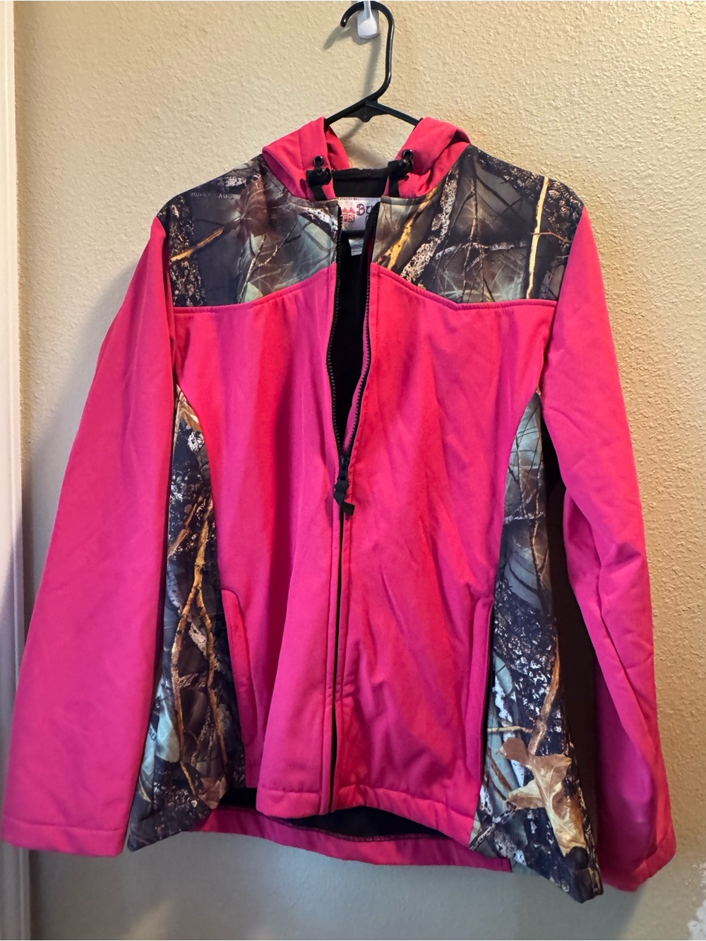 Women’s Pink Camo Hooded Utility Jacket